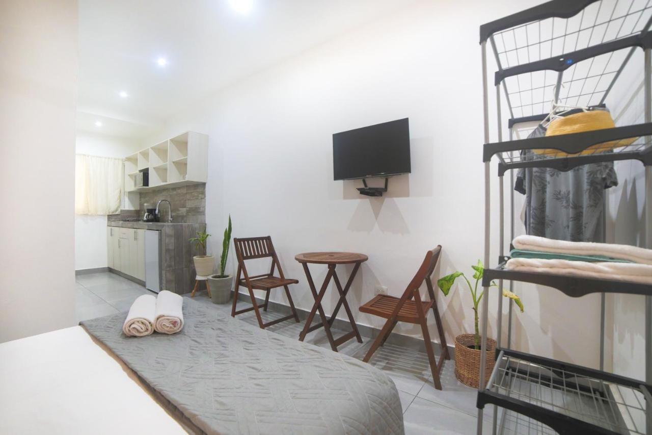 Almond Suites Playa del Carmen Buitenkant foto
